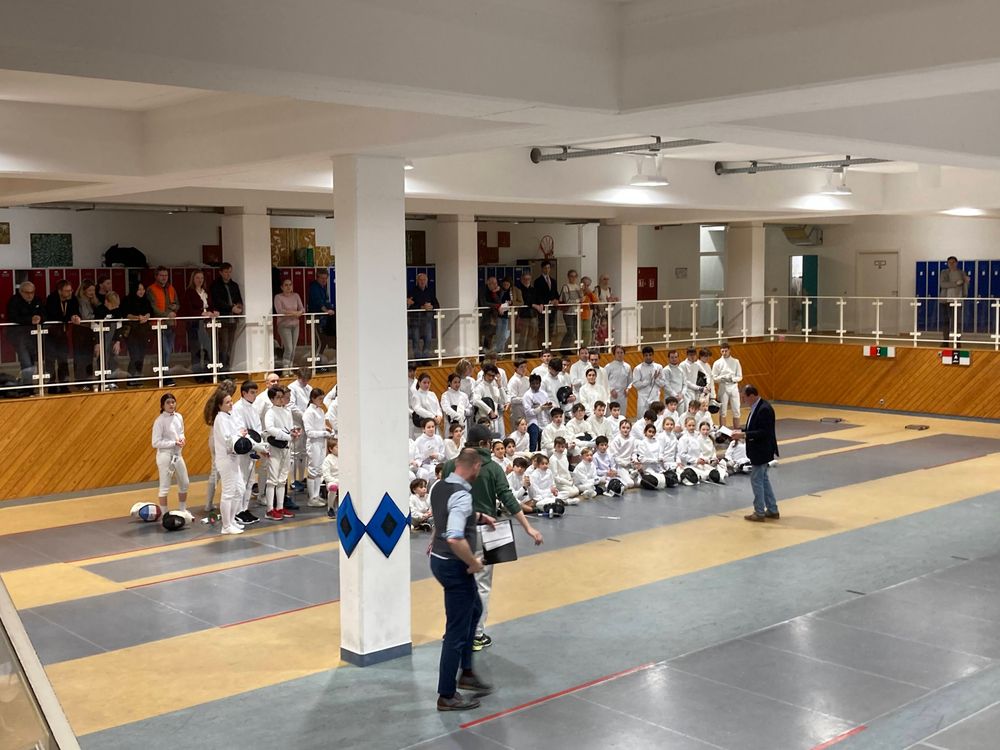 đ Poule de NoĂ«l 2025 : une Ă©dition festive et pleine dâĂ©nergie ! đ€șâš